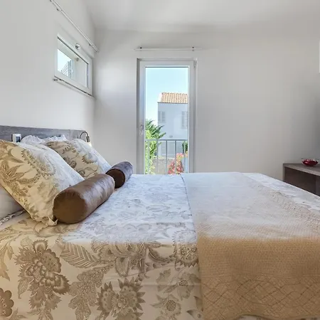 Luxury Two-Floor Apartment In Petrcane With Garden And Pool Exterior photo